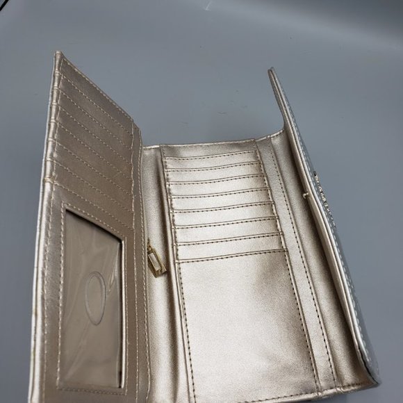Guess Peony Dome Satchel and Wallet/Clutch in Silver - Picture 7 of 11